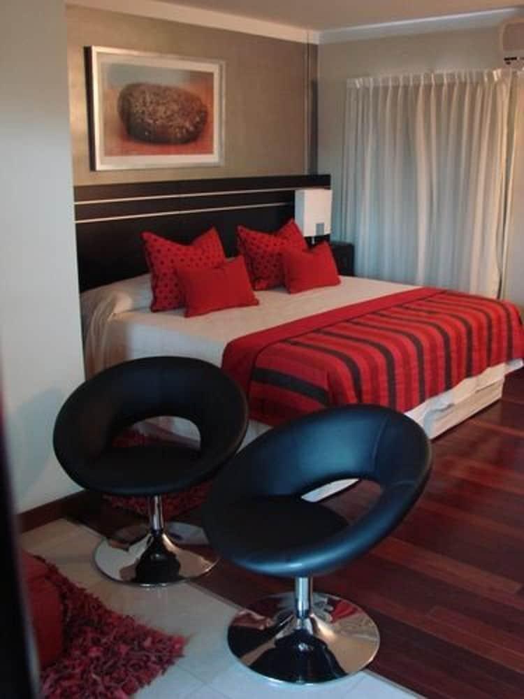 Zoom Apartments Hotel Cordoba Bagian luar foto